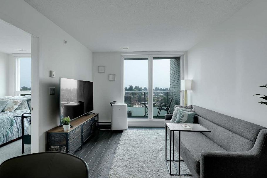 1206 5470 Ormidale Street Vancouver, BC - 3