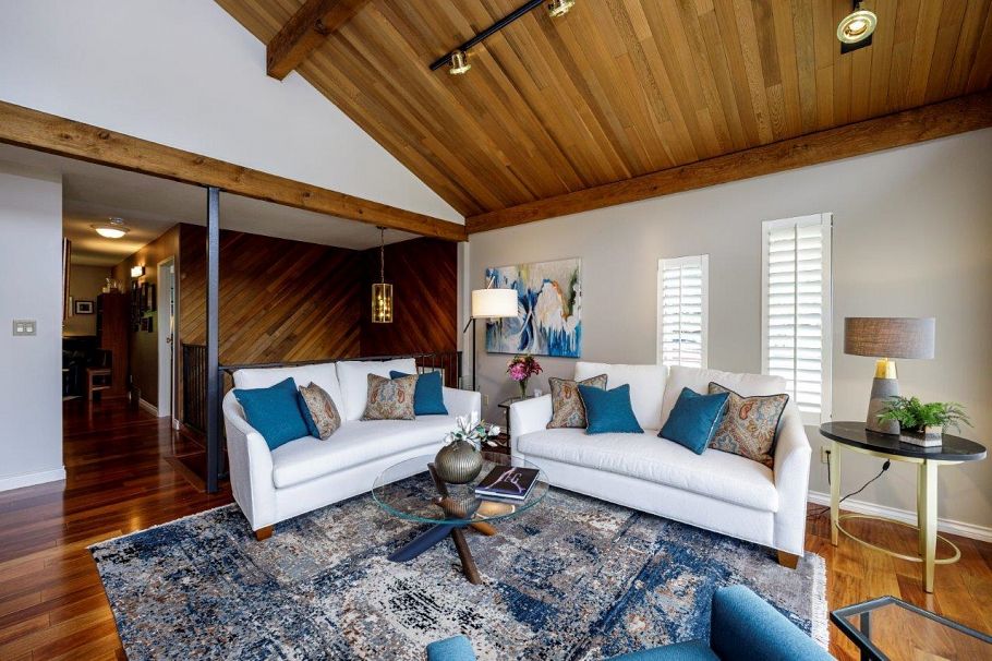 4588 Cliffmont Road North Vancouver, BC - 6