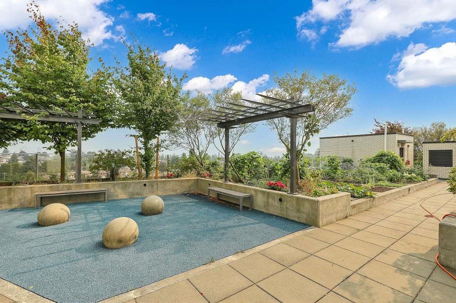 1206 5470 Ormidale Street Vancouver, BC - 25