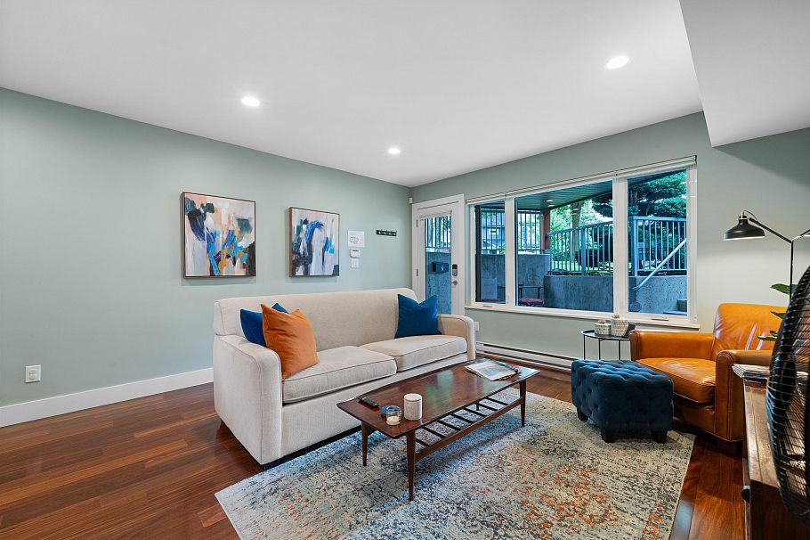 2005 Larson Road North Vancouver, BC - 30