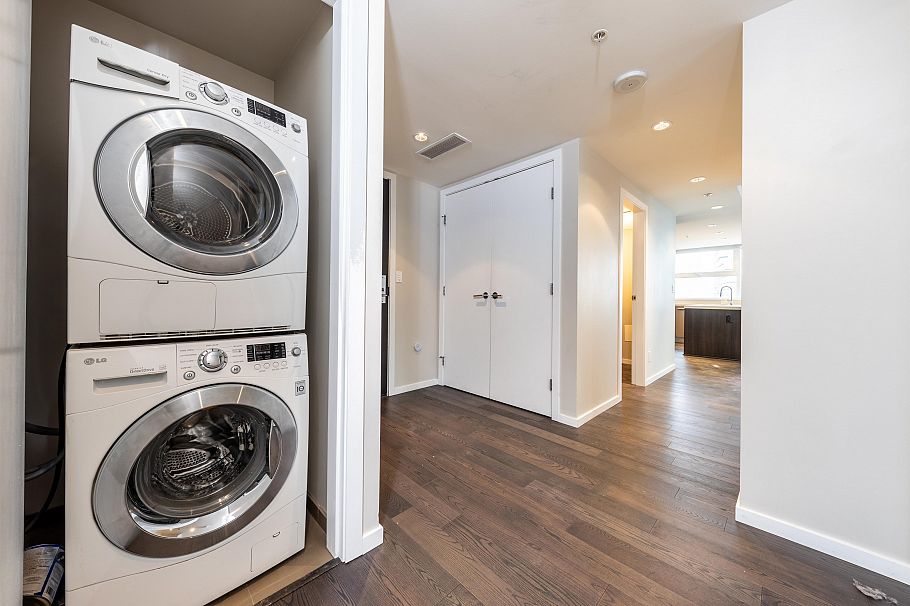 2707 1351 Continental Street Vancouver, BC - 12