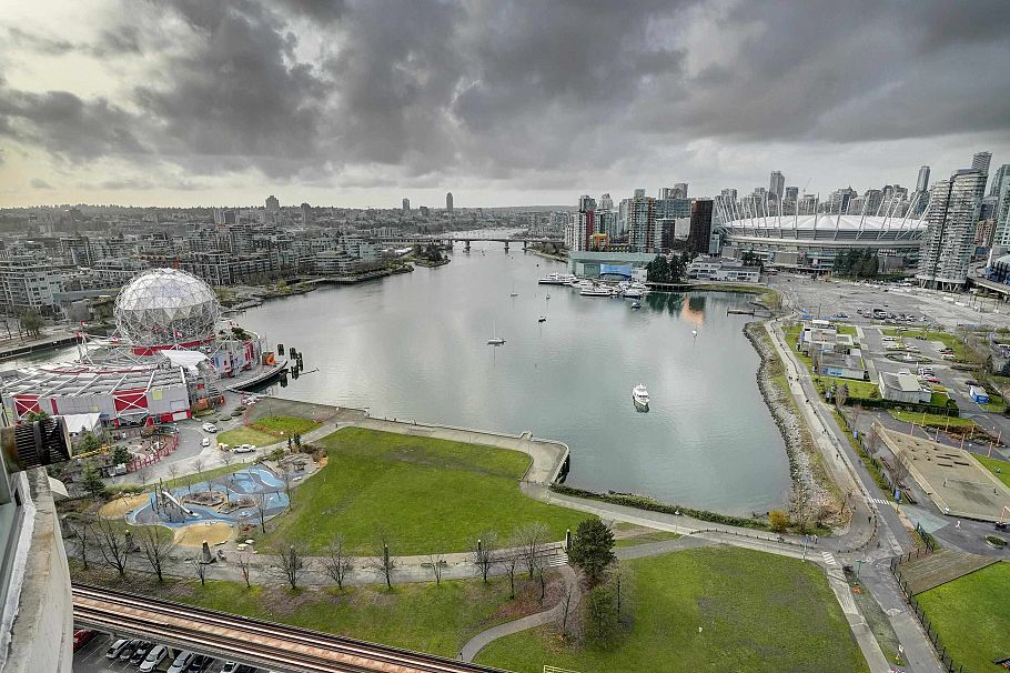 2504 1088 QUEBEC STREET, Vancouver BC V6A 4H2 Vancouver, BC - 2