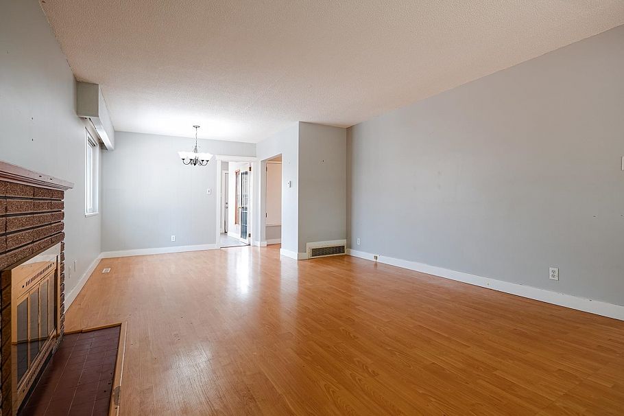 upper 5120 FAIRMONT, Vancouver BC V5R 3V3 Vancouver, BC - 9