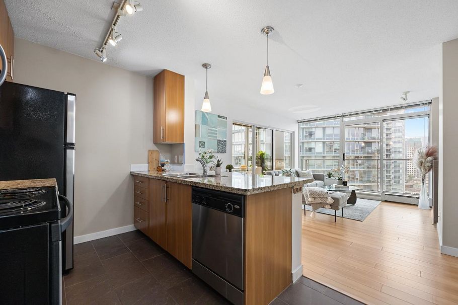2806 688 Abbott Street Vancouver, BC - 18