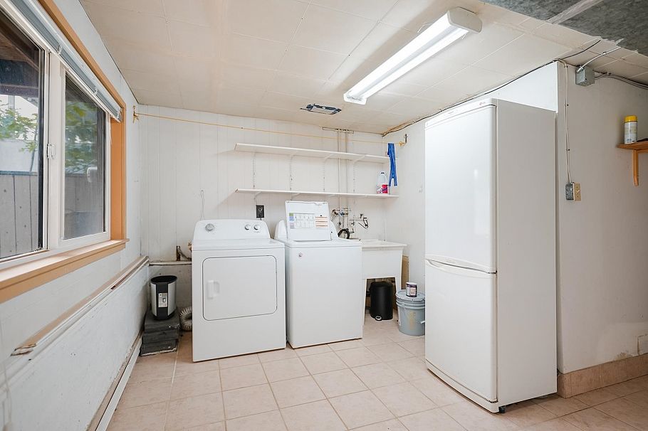 upper 5120 FAIRMONT, Vancouver BC V5R 3V3 Vancouver, BC - 13