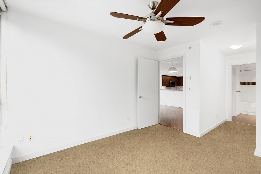 503 125 Milross Avenue Vancouver, BC - 16