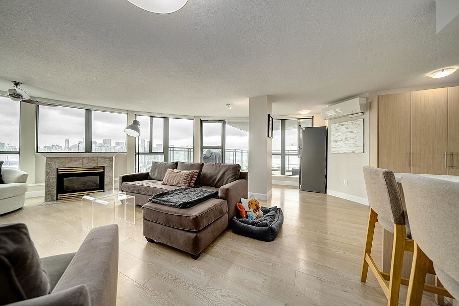 2504 1088 QUEBEC STREET, Vancouver BC V6A 4H2 Vancouver, BC - 3