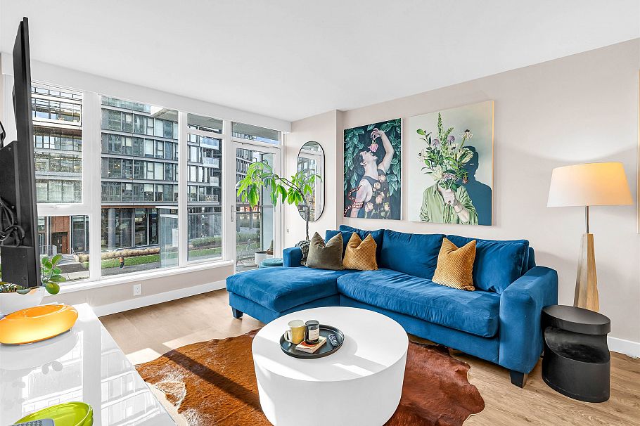 306 1618 Quebec Street Vancouver, BC - 9