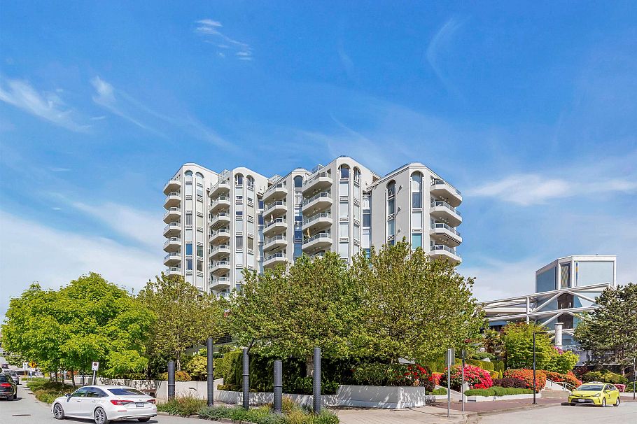 503 168 Chadwick Court North Vancouver, BC - 35