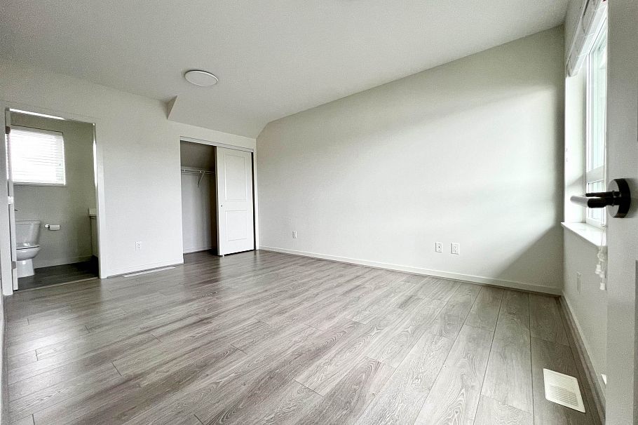 49 10311 River Drive Richmond, BC - 15