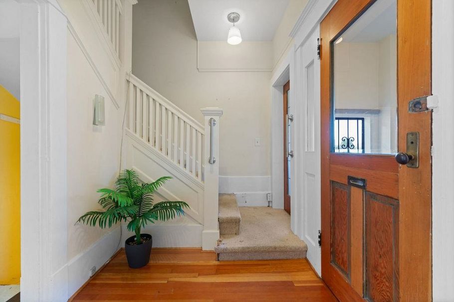 2130 Parker Street Vancouver, BC - 5