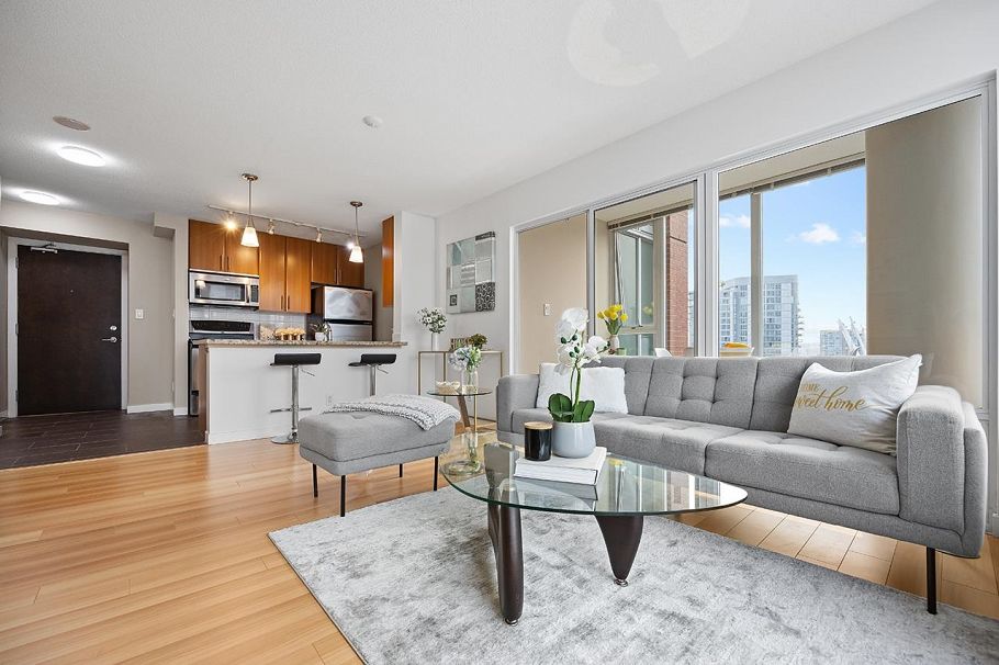 2806 688 Abbott Street Vancouver, BC - 4