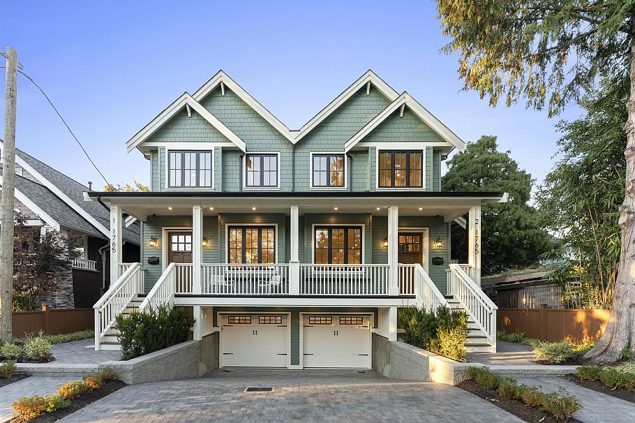 2 1765 Graveley Street Vancouver, BC - 1