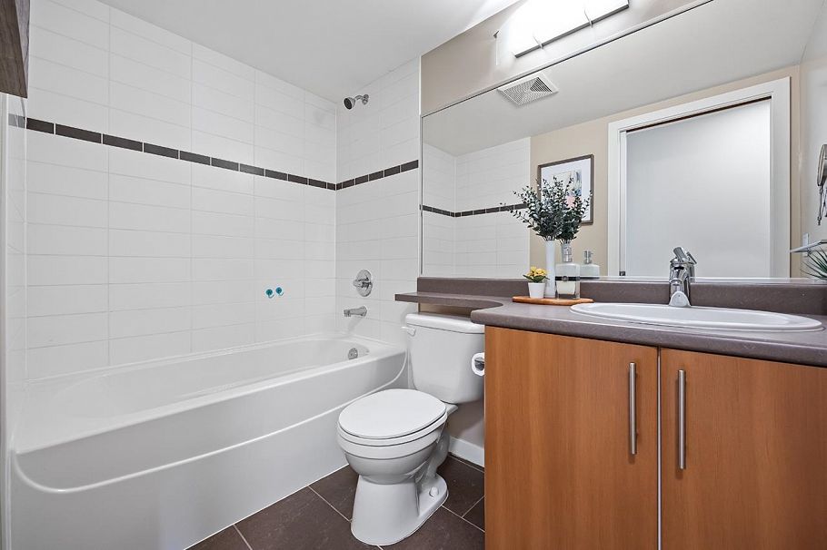 2806 688 Abbott Street Vancouver, BC - 20