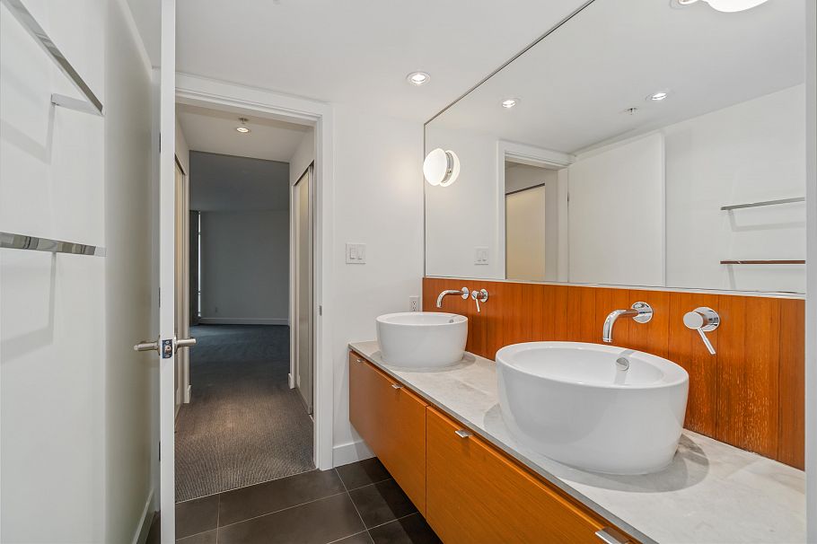 404 1762 Davie Street Vancouver, BC - 19