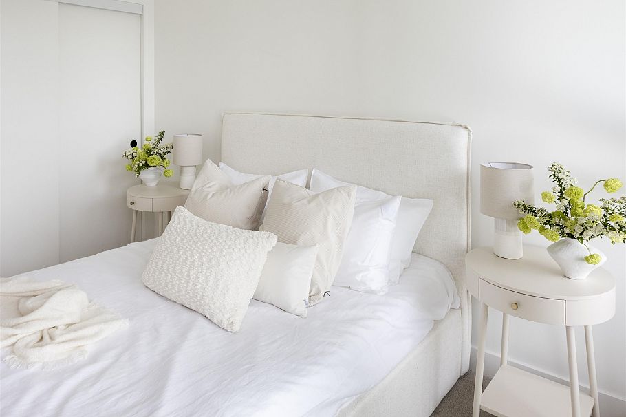 659 422 E 3rd Street North Vancouver, BC - 5