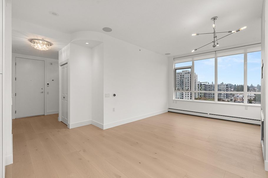 1404 120 W 16th Street North Vancouver, BC - 5