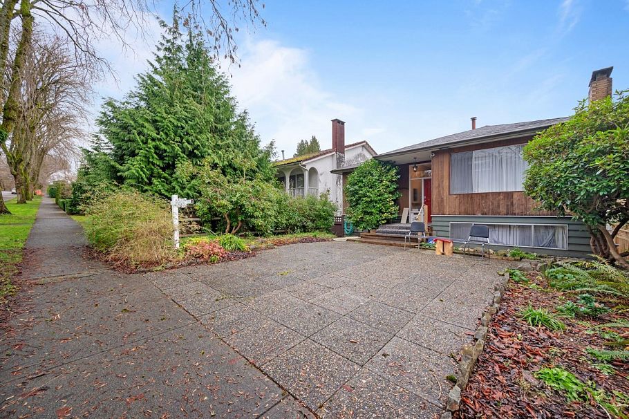 3845 W 14TH, Vancouver BC V6R 2X1 Vancouver, BC - 25
