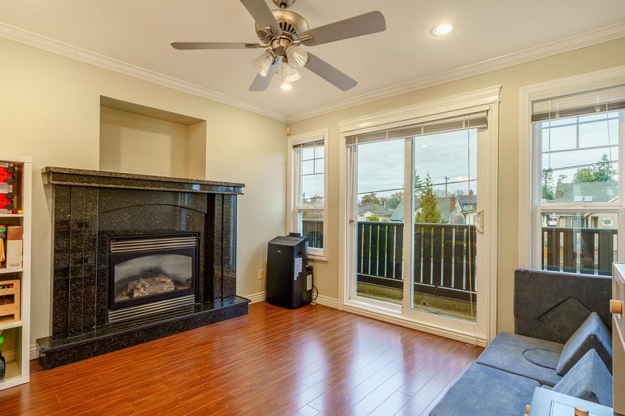 1150 East 41st Avenue Vancouver, BC - 6