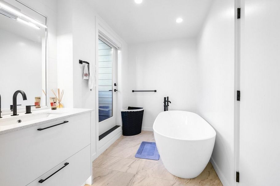 137 535 E 2nd Street North Vancouver, BC - 11