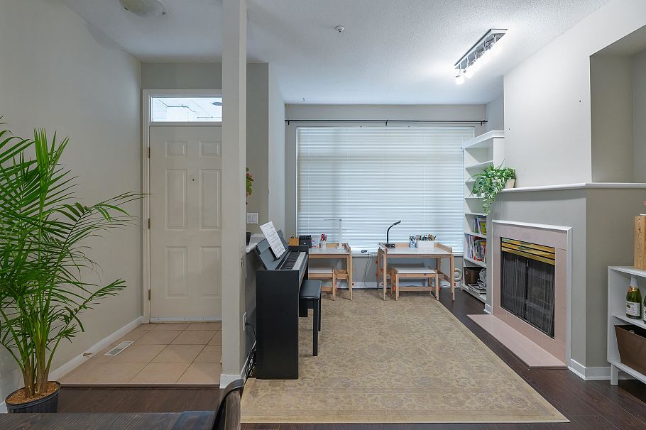 1 3586 Rainier Place Vancouver, BC - 8