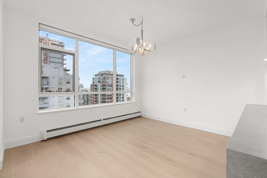 1404 120 W 16th Street North Vancouver, BC - 13