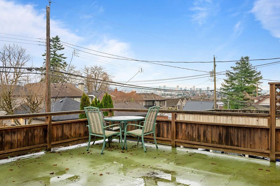 3845 W 14TH, Vancouver BC V6R 2X1 Vancouver, BC - 21