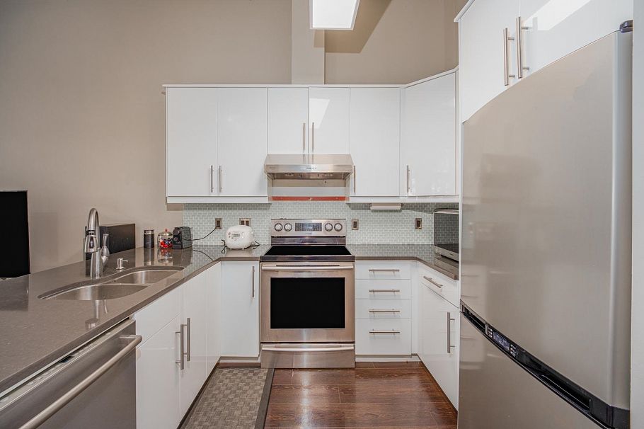 1 3586 Rainier Place Vancouver, BC - 5