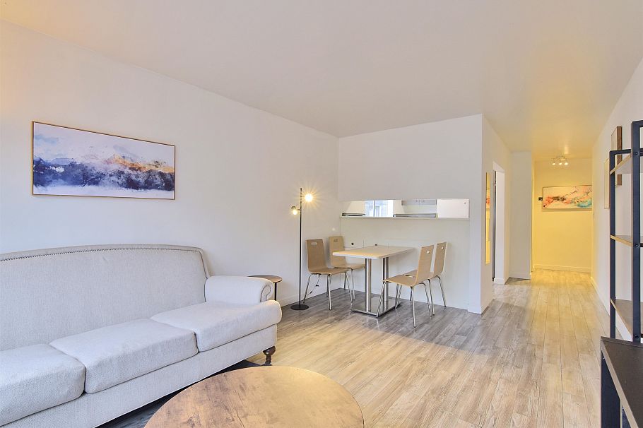 208 1540 HARO STREET, Vancouver BC V6G 1G6 Vancouver, BC - 4