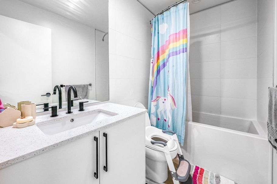 137 535 E 2nd Street North Vancouver, BC - 23