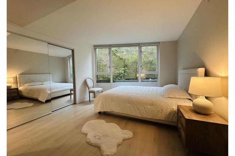 202 1033 Marinaside Crescent Vancouver, BC - 8