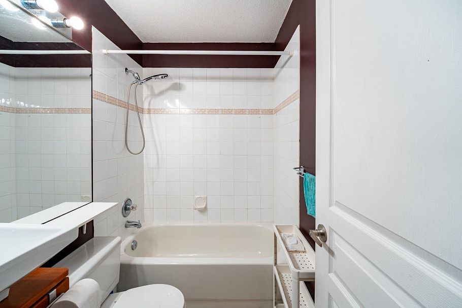 1 3586 Rainier Place Vancouver, BC - 17