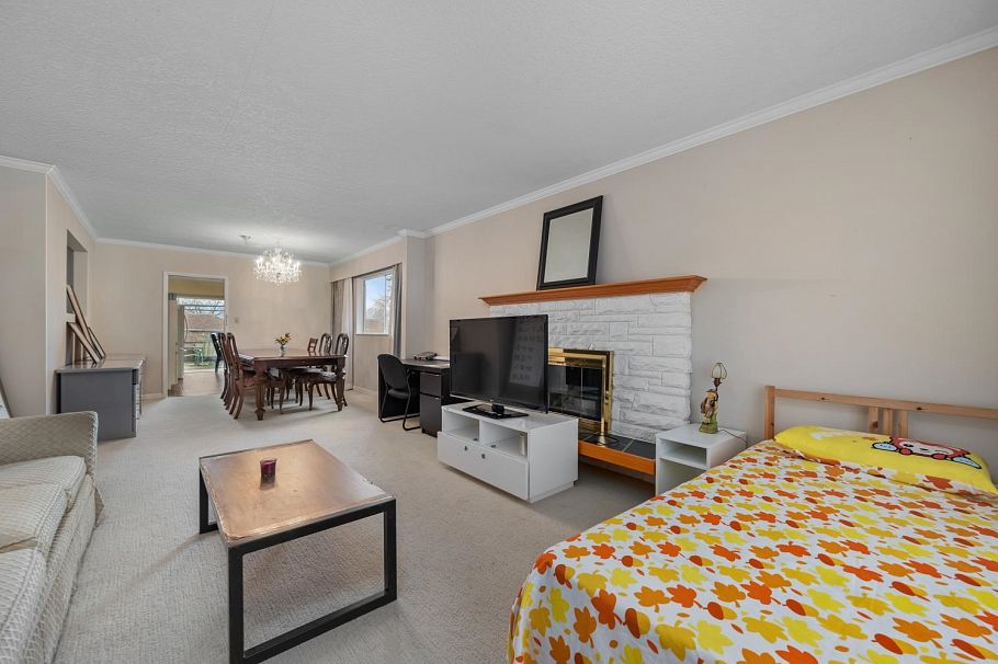 3845 W 14TH, Vancouver BC V6R 2X1 Vancouver, BC - 3