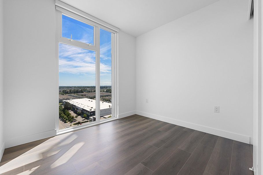 1602 8188 FRASER STREET, Vancouver BC V5X 0J8 Vancouver, BC - 8