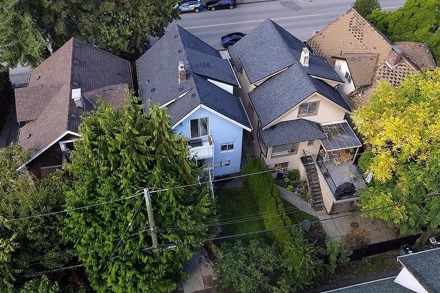 2318 Macdonald Street Vancouver, BC - 25