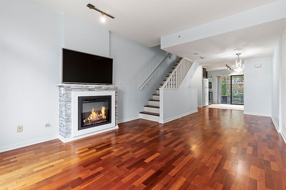 975 Beatty Street Vancouver, BC - 10