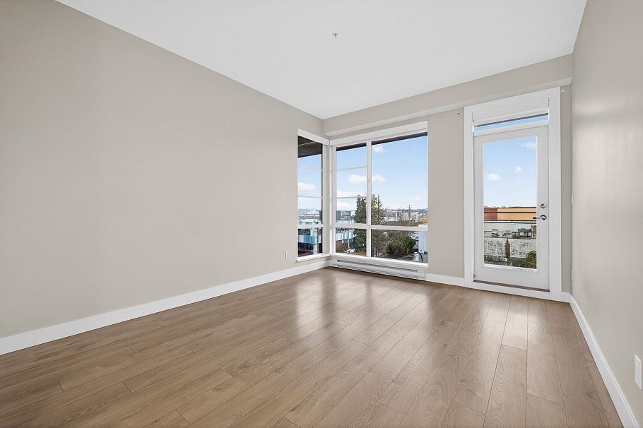 303 1728 Gilmore Avenue Burnaby, BC - 9