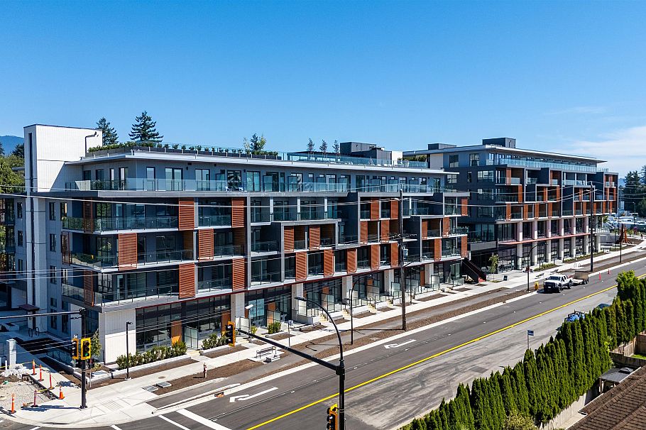 559 422 E 3rd Street North Vancouver, BC - 17