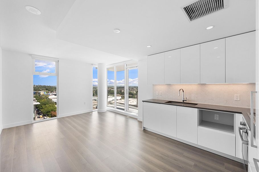 1602 8188 FRASER STREET, Vancouver BC V5X 0J8 Vancouver, BC - 3