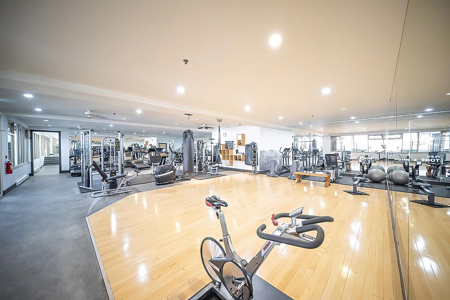 983 Richards Street Vancouver, BC - 26