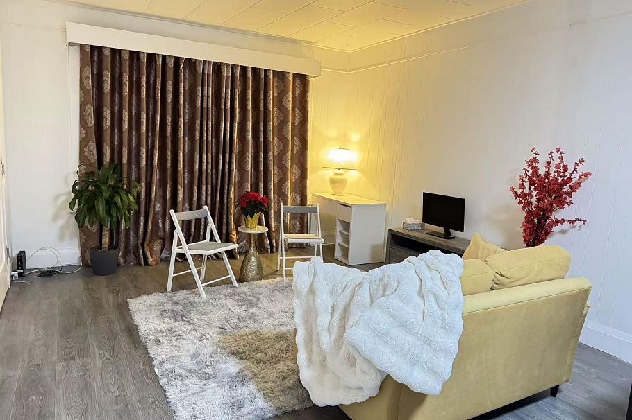 1440 E 1st Avenue Vancouver, BC - 2