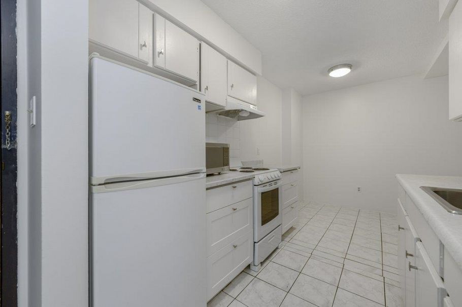 105 1585 E 4th Avenue Vancouver, BC - 24