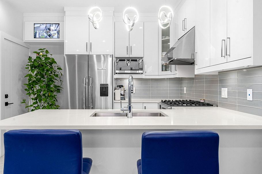 6751 Knight Street Vancouver, BC - 9