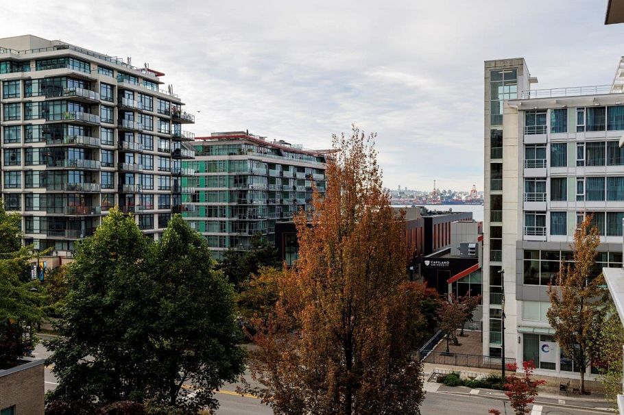 501 138 E Esplanade North Vancouver, BC - 17