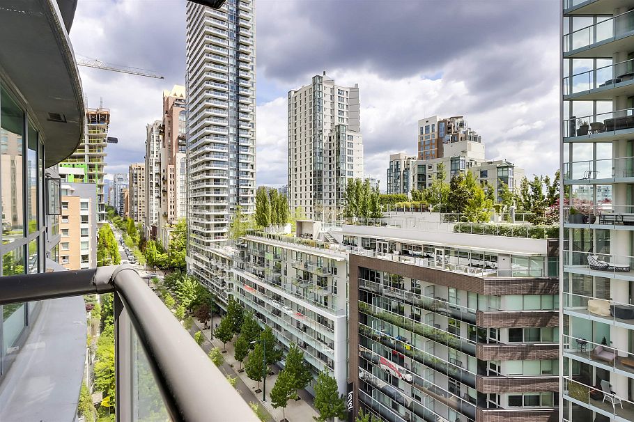 1102 501 Pacific Street Vancouver, BC - 8