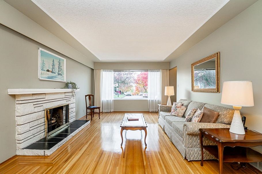 5406 Ross Street Vancouver, BC - 2