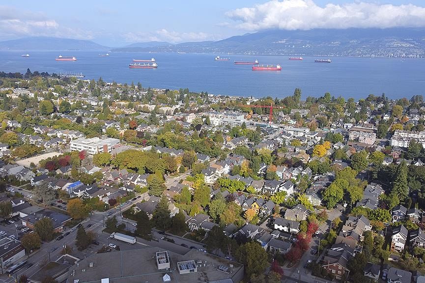 2318 Macdonald Street Vancouver, BC - 11