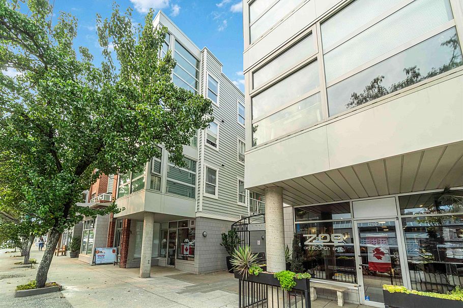 307 2929 W 4th Avenue Vancouver, BC - 2