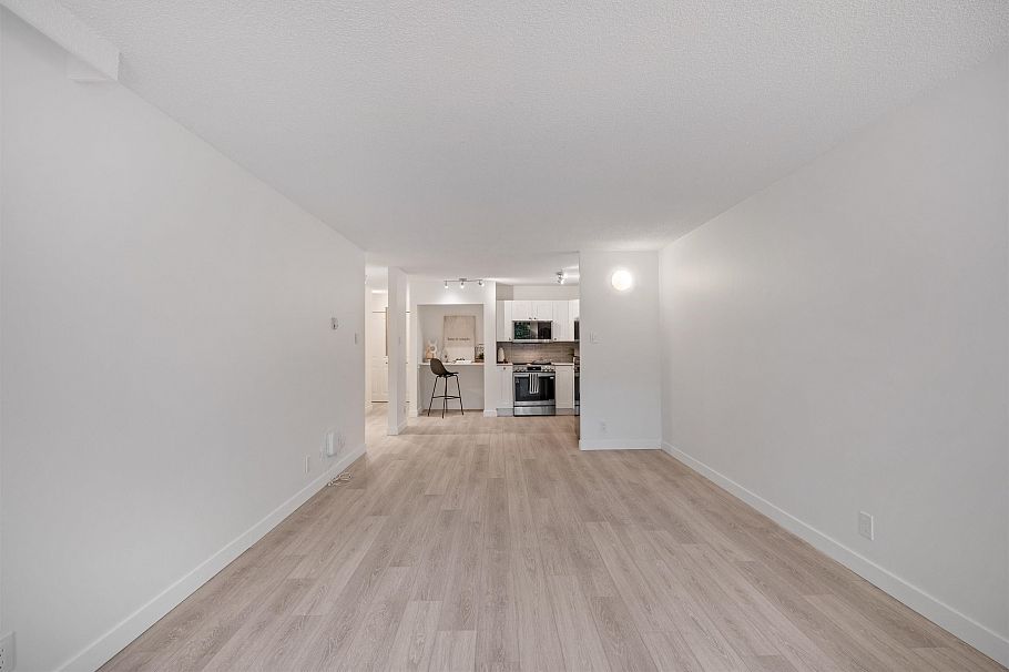 201 2012 Fullerton Avenue North Vancouver, BC - 4