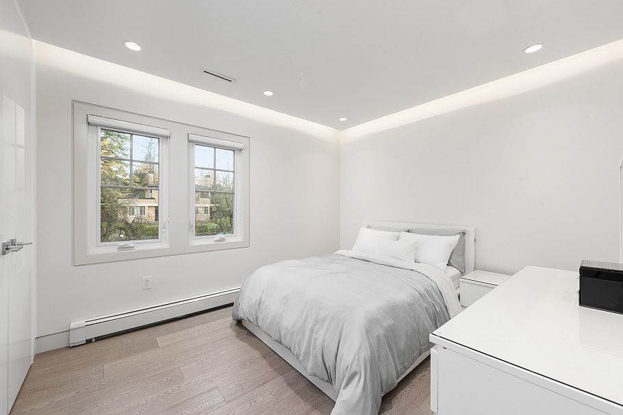 1407 W 33rd Avenue Vancouver, BC - 24